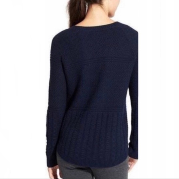 Athleta Borealis Wool Blend knit Sweater pullover in Navy Blue size Medium - Picture 2 of 11
